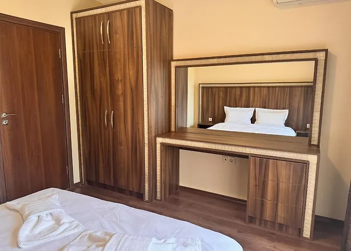 Argisht - 2 Bedroom * Варна